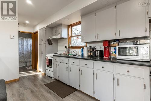 238 Nichols Avenue, Kentville, NS - Indoor Photo Showing Kitchen