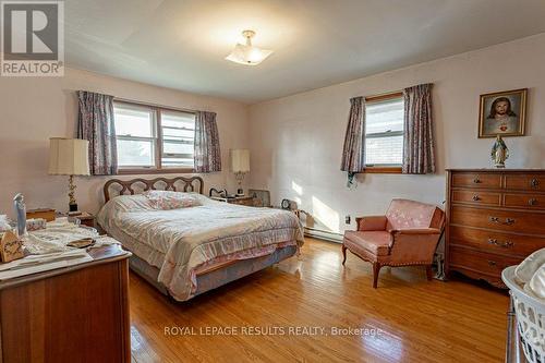 40 Fath Avenue, Aylmer (Ay), ON - Indoor Photo Showing Bedroom