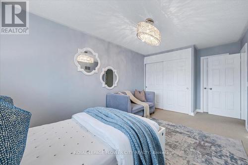 2450 New Wood Drive, Oakville, ON - Indoor Photo Showing Bedroom