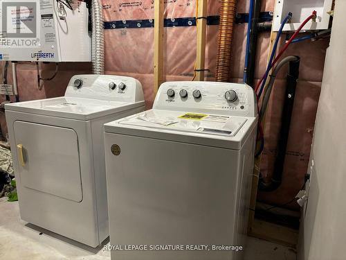 Bsmt - 11 Overholt Drive, Thorold, ON - Indoor Photo Showing Laundry Room