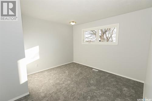 1108 Grand Avenue, Luseland, SK - Indoor Photo Showing Other Room