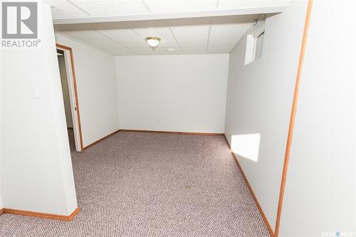 1108 Grand Avenue, Luseland, SK - Indoor Photo Showing Other Room