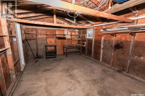 1108 Grand Avenue, Luseland, SK - Indoor Photo Showing Basement