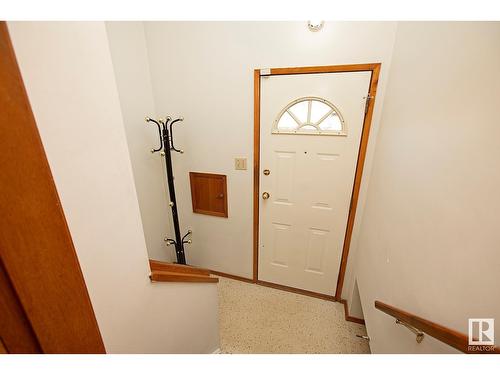 7616 130 Av Nw, Edmonton, AB - Indoor Photo Showing Other Room