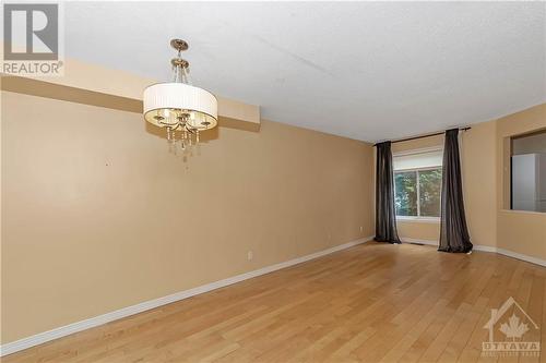 17 Teeswater Street, Ottawa, ON - Indoor Photo Showing Other Room