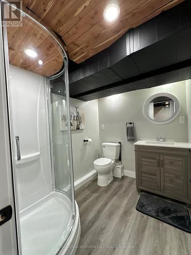 70 Main Street, Kirkland Lake, ON - Indoor Photo Showing Bathroom