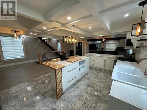 70 Main Street, Kirkland Lake, ON - Indoor Photo Showing Kitchen