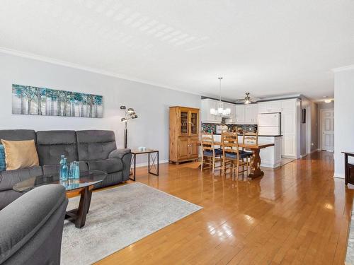 Vue d'ensemble - 2-431 Rue Jacques-Cartier, Gatineau (Gatineau), QC - Indoor Photo Showing Living Room