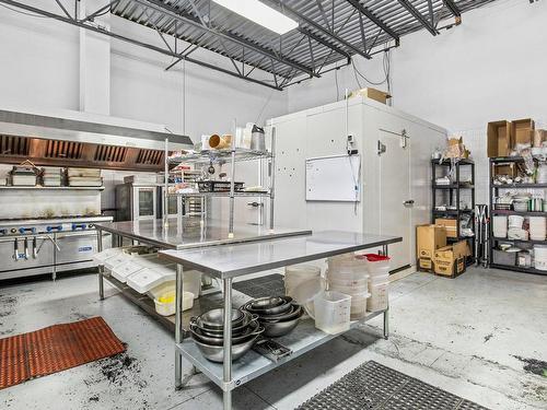 Interior - A-197 Rue Principale, Châteauguay, QC -  Photo Showing Garage