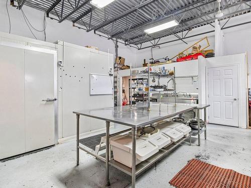 Interior - A-197 Rue Principale, Châteauguay, QC - Indoor Photo Showing Garage