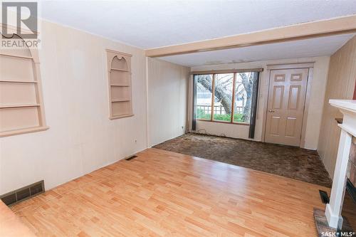 414 Ussher Street, Kerrobert, SK - Indoor Photo Showing Other Room