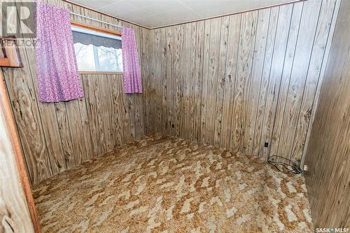 414 Ussher Street, Kerrobert, SK - Indoor Photo Showing Other Room