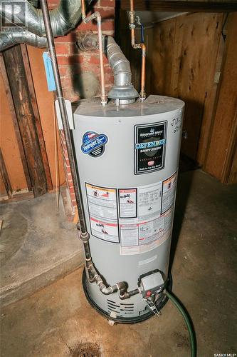 414 Ussher Street, Kerrobert, SK - Indoor Photo Showing Basement