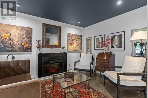 204 Alwington Place, Kingston (Central City East), ON - Indoor Photo Showing Living Room With Fireplace