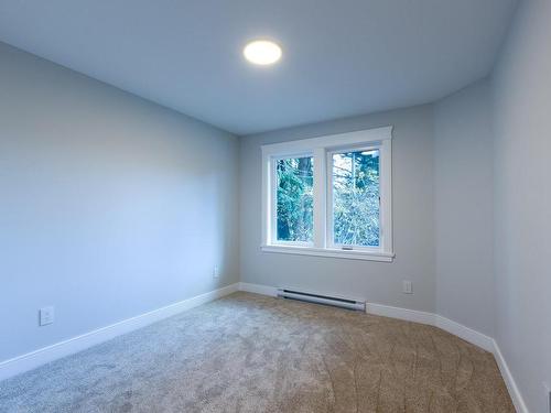 1790 15Th St, Courtenay, BC - Indoor Photo Showing Other Room