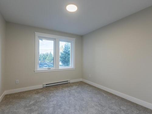 1786 15Th St, Courtenay, BC - Indoor Photo Showing Other Room