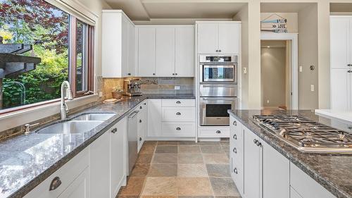 4100 Lakeshore Road, Kelowna, BC - Indoor Photo Showing Kitchen With Double Sink