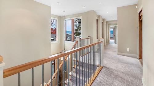 4100 Lakeshore Road, Kelowna, BC - Indoor Photo Showing Other Room