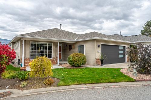 502 Red Wing Drive, Penticton, BC - Outdoor With Facade