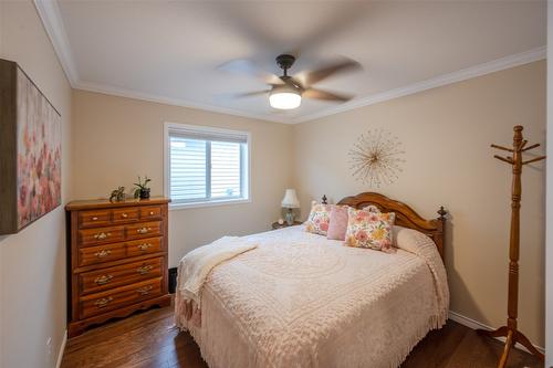 502 Red Wing Drive, Penticton, BC - Indoor Photo Showing Bedroom