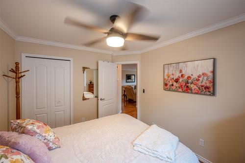 502 Red Wing Drive, Penticton, BC - Indoor Photo Showing Bedroom