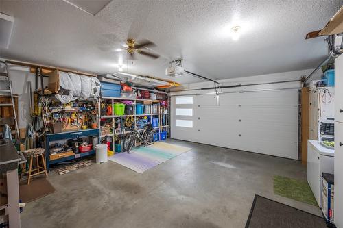 502 Red Wing Drive, Penticton, BC - Indoor Photo Showing Garage