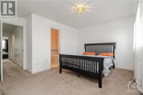 183 Markland Crescent, Ottawa, ON - Indoor Photo Showing Bedroom