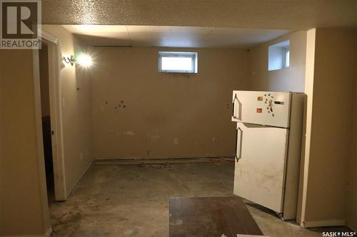 353 25Th Street W, Prince Albert, SK - Indoor Photo Showing Basement