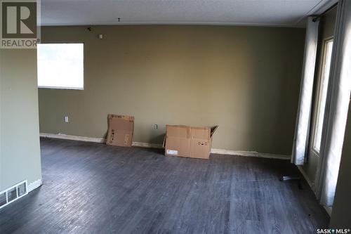 353 25Th Street W, Prince Albert, SK - Indoor Photo Showing Other Room