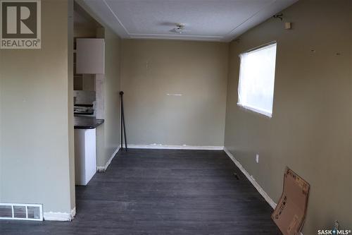 353 25Th Street W, Prince Albert, SK - Indoor Photo Showing Other Room