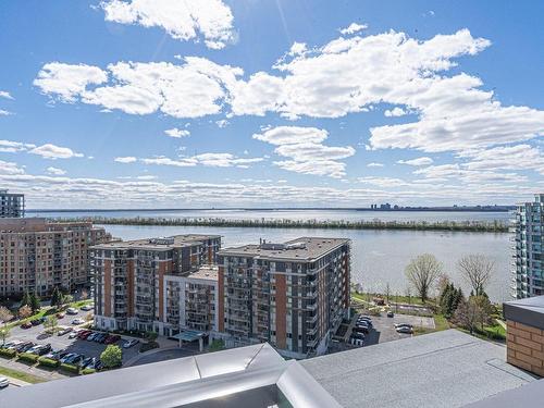 Vue sur l'eau - 1002-8125 Boul. St-Laurent, Brossard, QC - Outdoor With Body Of Water With View