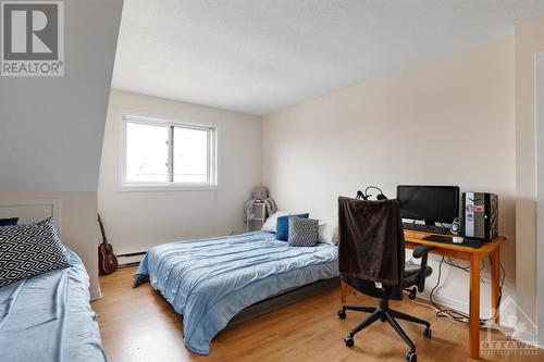 794 St Andre Drive Unit#62B, Ottawa, ON - Indoor Photo Showing Bedroom