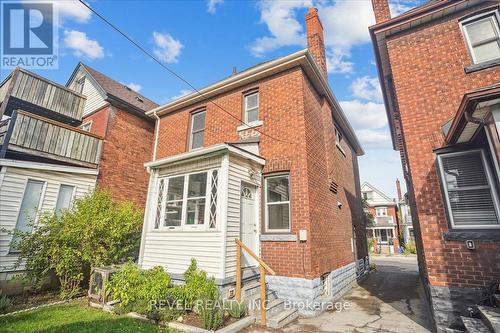 16 Senator Avenue, Hamilton, ON - Outdoor