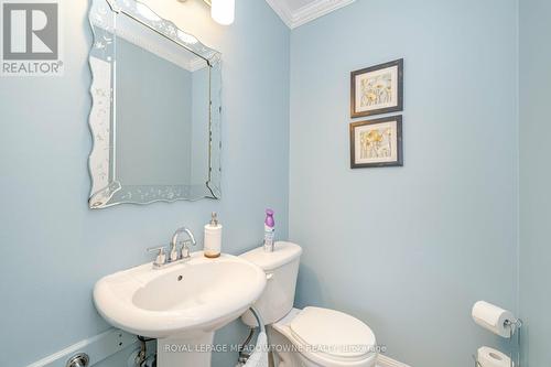 697 Auger Terrace, Milton, ON - Indoor Photo Showing Bathroom