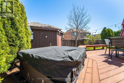 697 Auger Terrace, Milton, ON - Outdoor