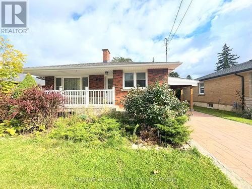 105 Kings Forest Drive, Hamilton, ON - Outdoor With Deck Patio Veranda