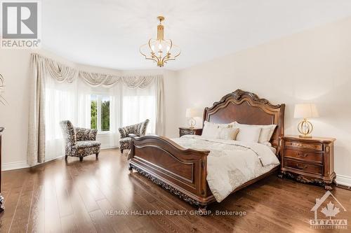 699 Ballycastle Crescent, Ottawa, ON - Indoor Photo Showing Bedroom