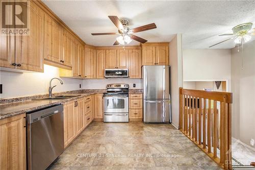 615 County Rd 9 Road, Alfred & Plantagenet, ON - Indoor Photo Showing Kitchen With Stainless Steel Kitchen