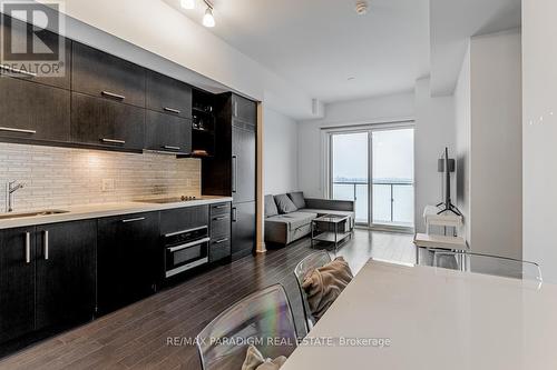 Lph 03 - 65 St Mary Street, Toronto, ON - Indoor Photo Showing Kitchen With Upgraded Kitchen