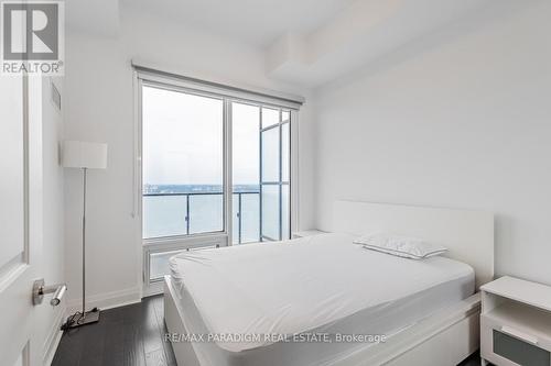 Lph 03 - 65 St Mary Street, Toronto, ON - Indoor Photo Showing Bedroom