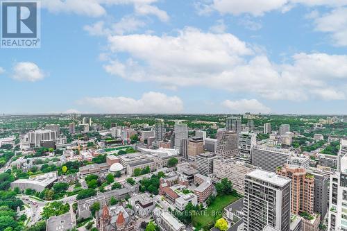 Lph 03 - 65 St Mary Street, Toronto, ON - Outdoor With View