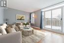 59 Columbine Ave, Toronto, ON  - Indoor Photo Showing Living Room 