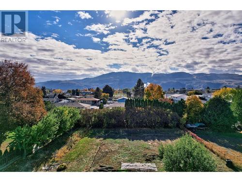 2029 Parkcrest Avenue, Kamloops, BC 