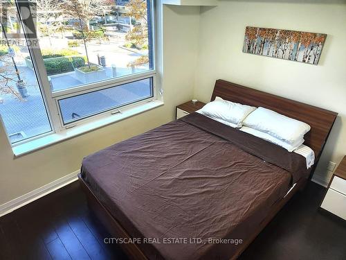 104 - 5 Valhalla Inn Road, Toronto, ON - Indoor Photo Showing Bedroom