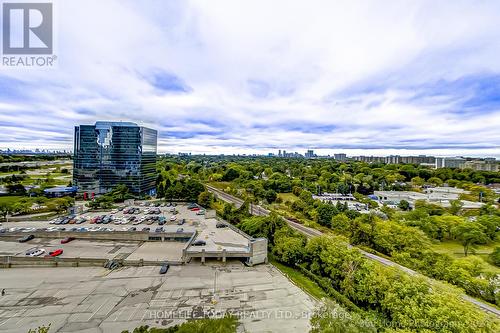 1323 - 275 Village Green Square, Toronto, ON - Outdoor With View