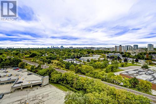 1323 - 275 Village Green Square, Toronto, ON - Outdoor With View