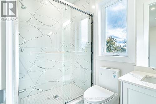 7655 Redstone Road, Mississauga, ON - Indoor Photo Showing Bathroom