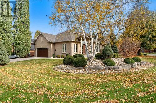 205 Greenbriar Road, Hamilton, ON - Outdoor With Facade