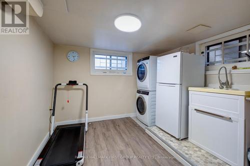 62 Harold Street, Oshawa (Central), ON - Indoor Photo Showing Laundry Room