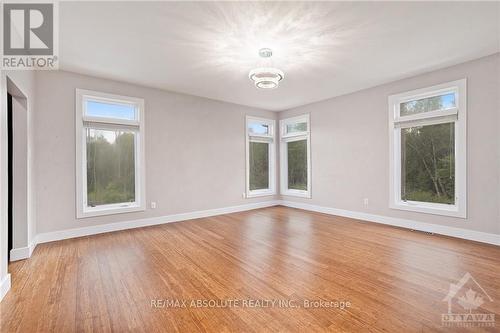 896 Corktown Road, Merrickville-Wolford, ON - Indoor Photo Showing Kitchen With Upgraded Kitchen